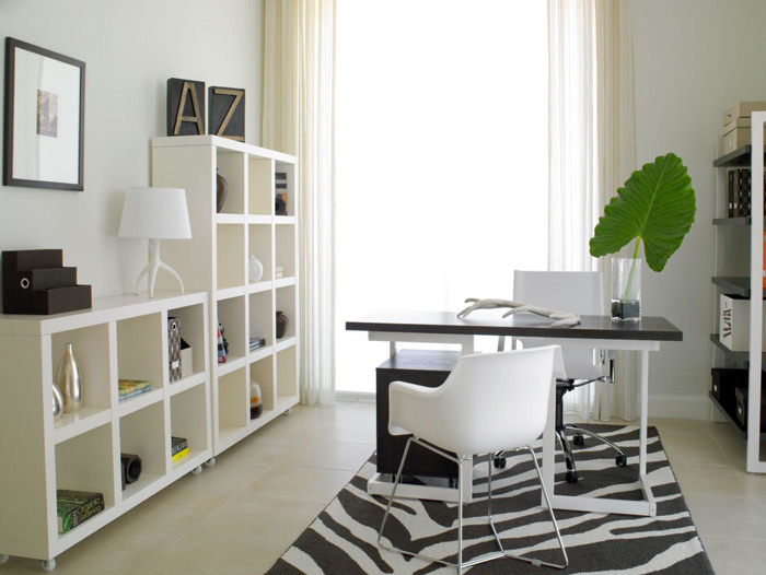  Thiết kế văn phòng làm việc tại nhà khiến không gian trở nên thật sáng sủa, tinh tế với sắc trắng tinh khiết